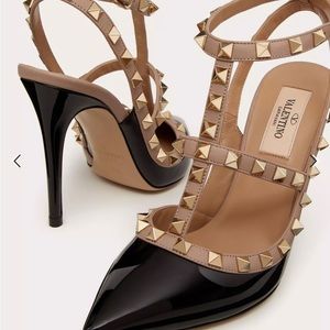 37.5 Valentino Rockstud